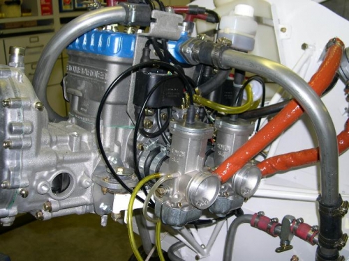 Throttle and oil injector control cables