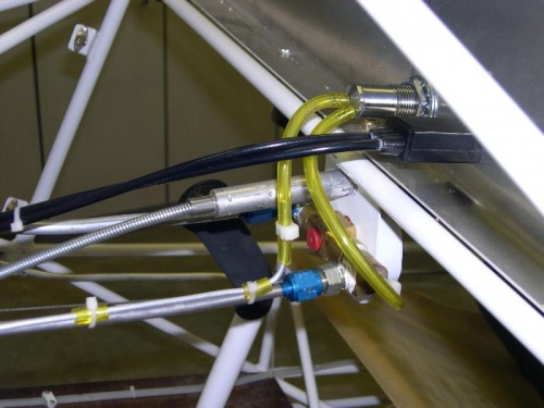 Primer and choke installlation