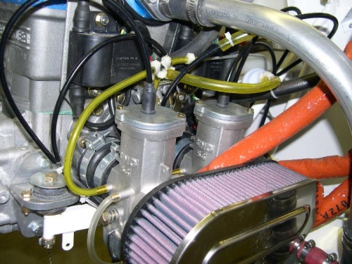 Primer connections at carb's