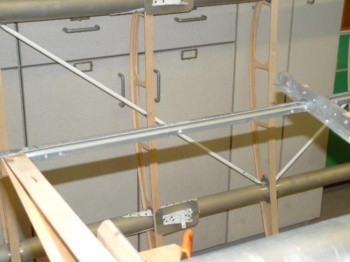 Trailing edge showing rivits for tube