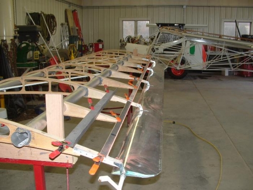 Trailing edge and false rib right wing