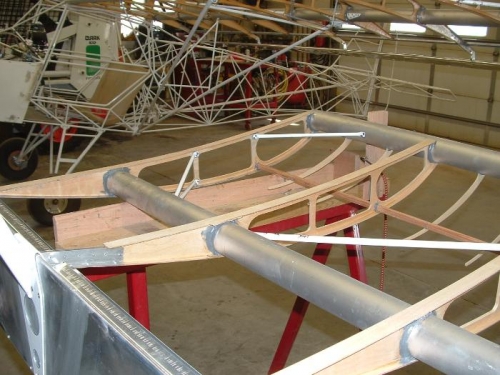 Angle bracing tip end