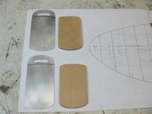 Aluminum plate and plywood layer.