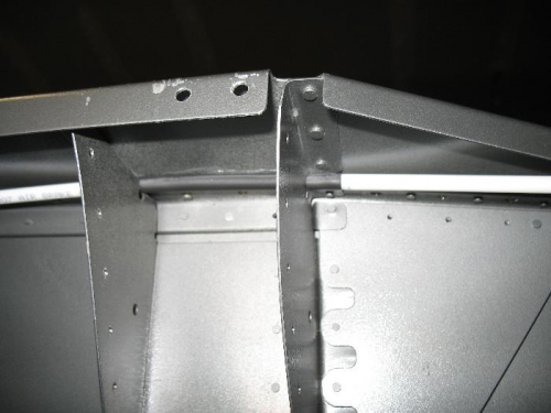Line fit  in relief holes in F804 bulkheads