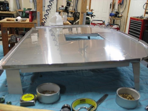 Flush forward side.