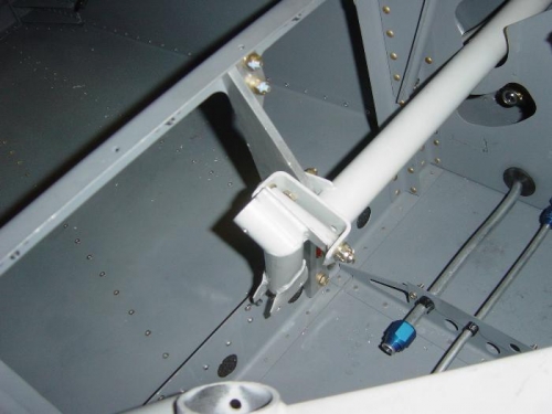 Redid the control stick base install to eliminate friction