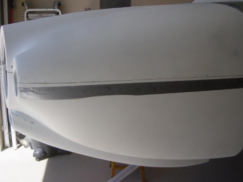 Setting the horizontal hinge gap