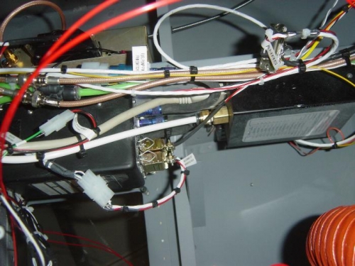 pilot side wiring (looking upside down)