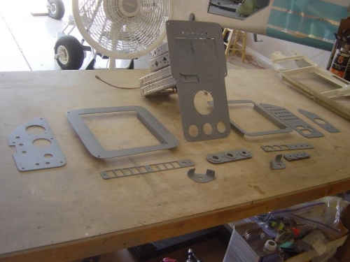 All sub-panels primed