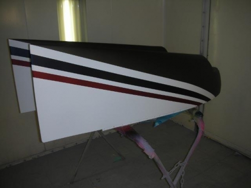 Wingtips with base coat color