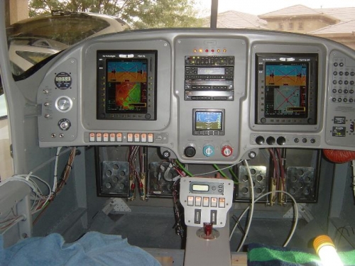 The whole Panel lit up for the 1st time in the plane!