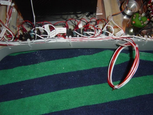 Pilot side switches and main harness