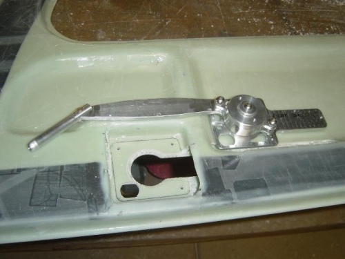 right Door front latch pin and link to handle