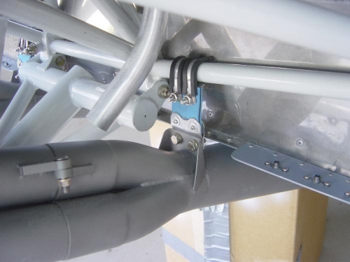 New exhaust hangers mounted