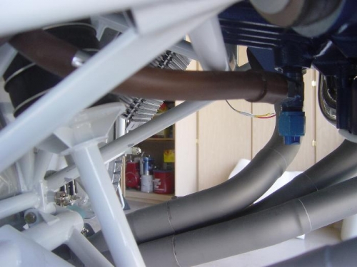 Lower T fitting and fuel drain plug