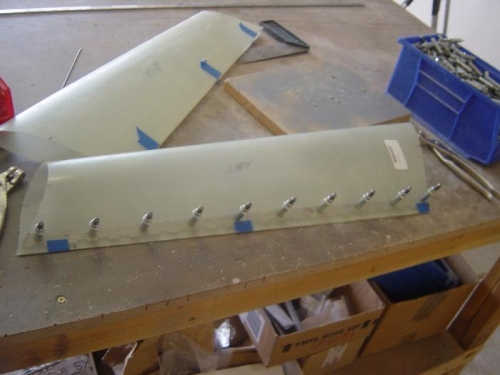 Hinge drilled to aft section