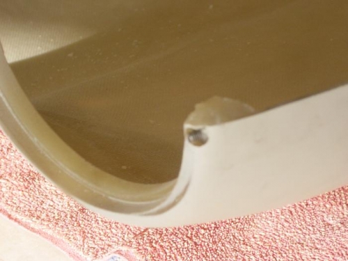 Poor pic, but you can just barely see the threaded insert