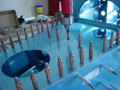 OK now final drill aft skin (took some encouragement with a clamp)