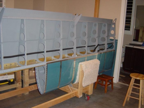 Outboard leading edge attached