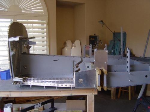 Shot of the side plate (F1004K)