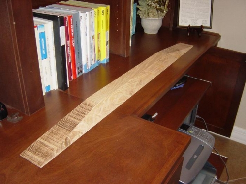 Red Oak Fuse Clamping Block