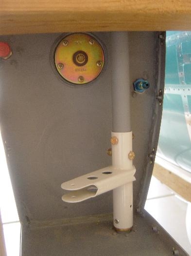 Countersunk nutplates mounted to Left fuel tank for root fairing attachment