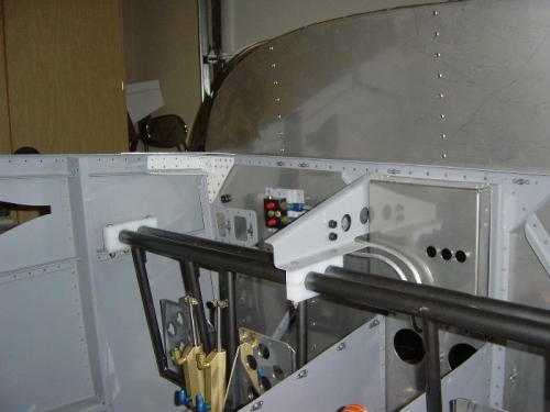 middle brace bearing block installed