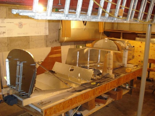 Get an idea of the entire length of the Fuselage.