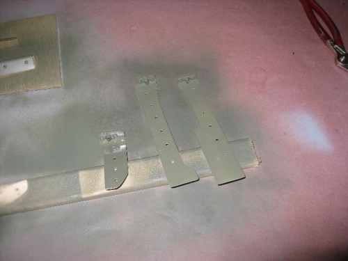 Priming panel mounting parts