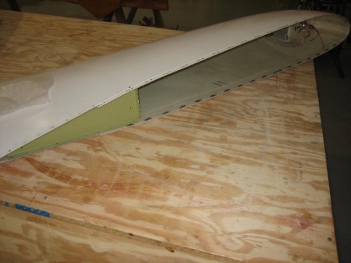 WIng tip with rib and nutplates installed