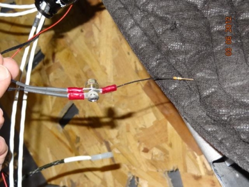 The ground wires screwed together