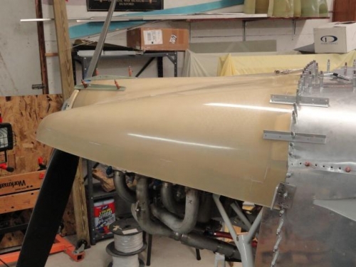 The cowl set on top of the prop spinner