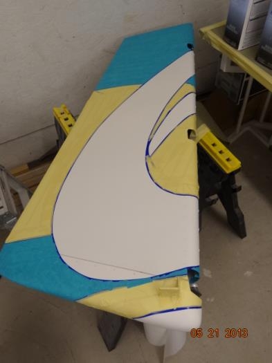The right side of the fuselage striped
