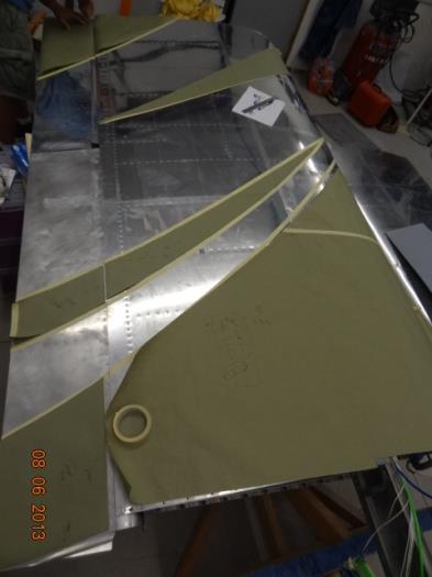 The inboard portion of the wing patterns