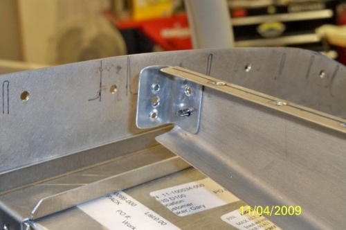The bracket for attaching the instrument panel to the rib