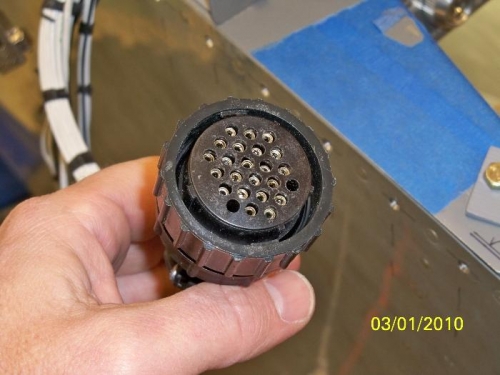 P-1 connector with all sockets reseated
