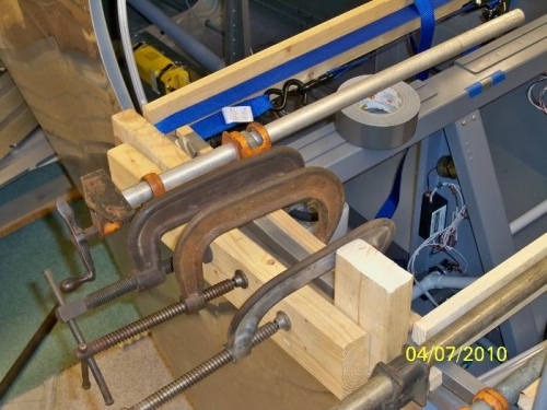The right side bow with clamps