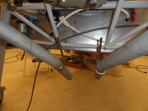 Aft end of exhaust with brackets