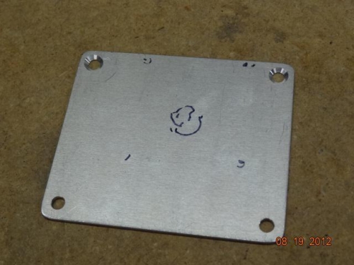 The doubler plate for the roll servo