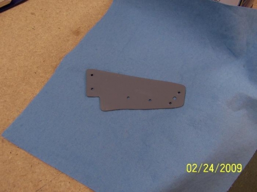 The primed bracket for the flap sensor