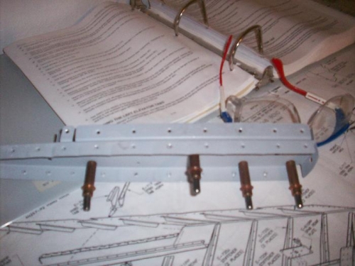 Dimpled Counterbalance Ribs