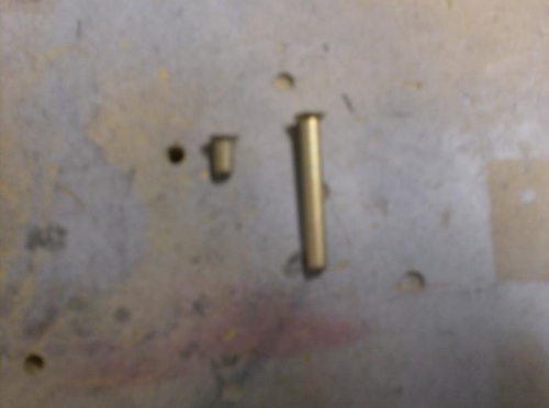 4-16 rivet on right - pertty darn long