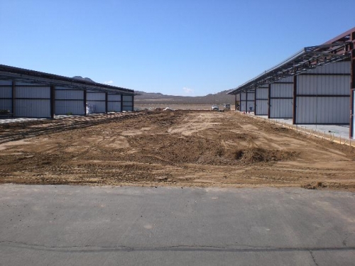 T hangars on the right, but will lease one on the left.