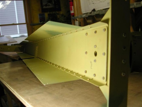 view of rudder spar. notice the flutes?