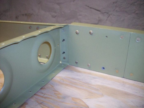 More work on the front spar.