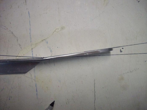 Bend the tabs of HS-810-1 and HS-814-1 to 6 degrees after radiusing the ends to 1/4