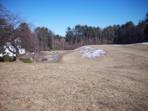 Looking east again.  you can see the end of the runway to the right rear.