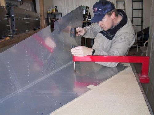 Dimpling the rudder skin. The Avery C-frame arbor makes this easy!
