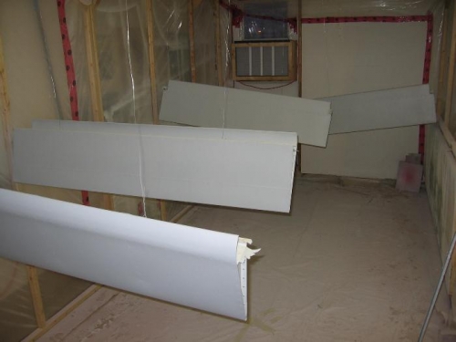 Flaps and ailerons primed