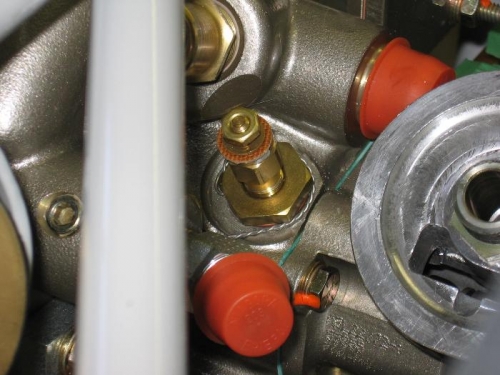 Oil temperature probe installed